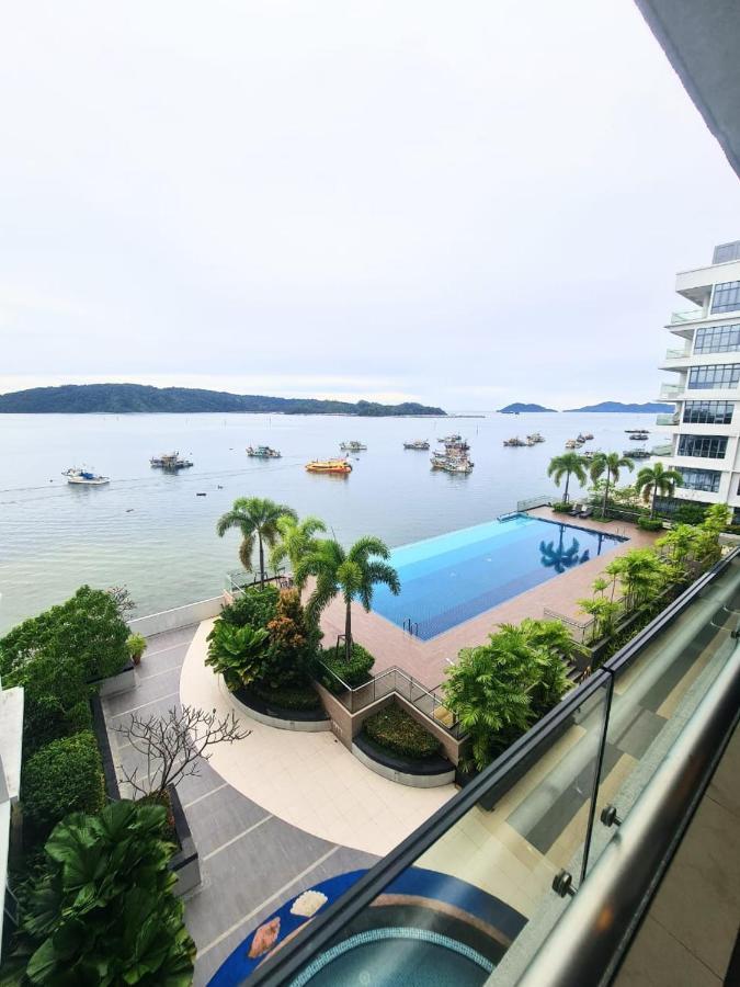 Elegant Living @ Pelagos Suites Oceanus Waterfront Kk Kota Kinabalu Exterior photo