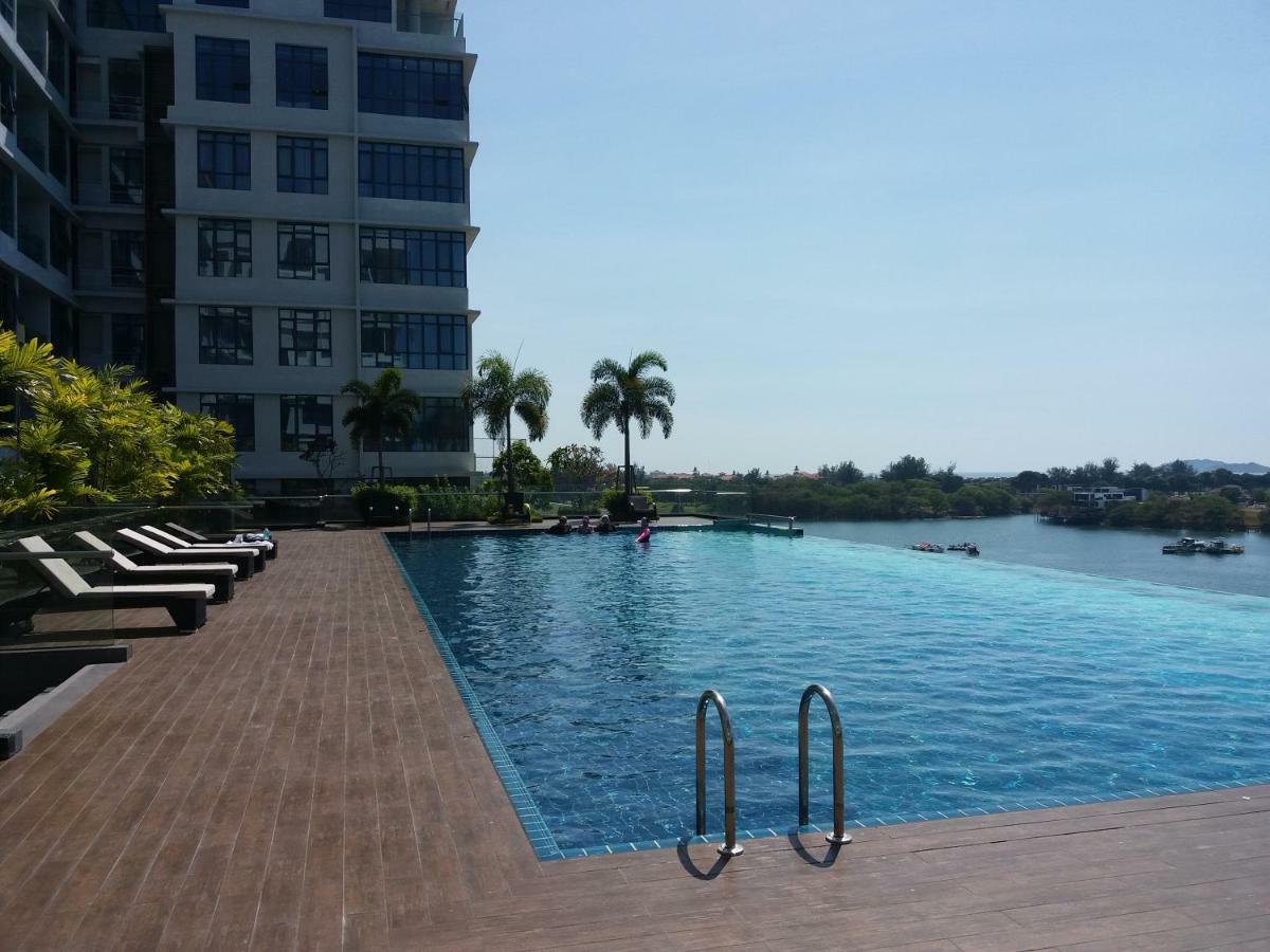 Elegant Living @ Pelagos Suites Oceanus Waterfront Kk Kota Kinabalu Exterior photo